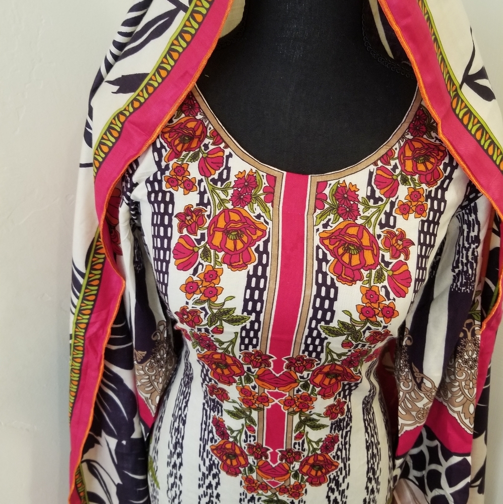 Pakistani clothes